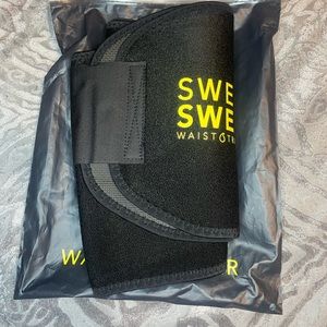 SWEET SWEAT WAIST TRIMMER BRAND NEW!!